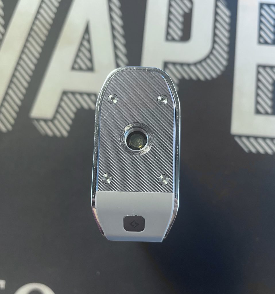 port de chargement USB-C de la box Aegis Legend 3