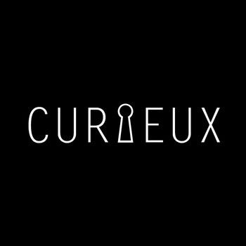 CURIEUX.jpg